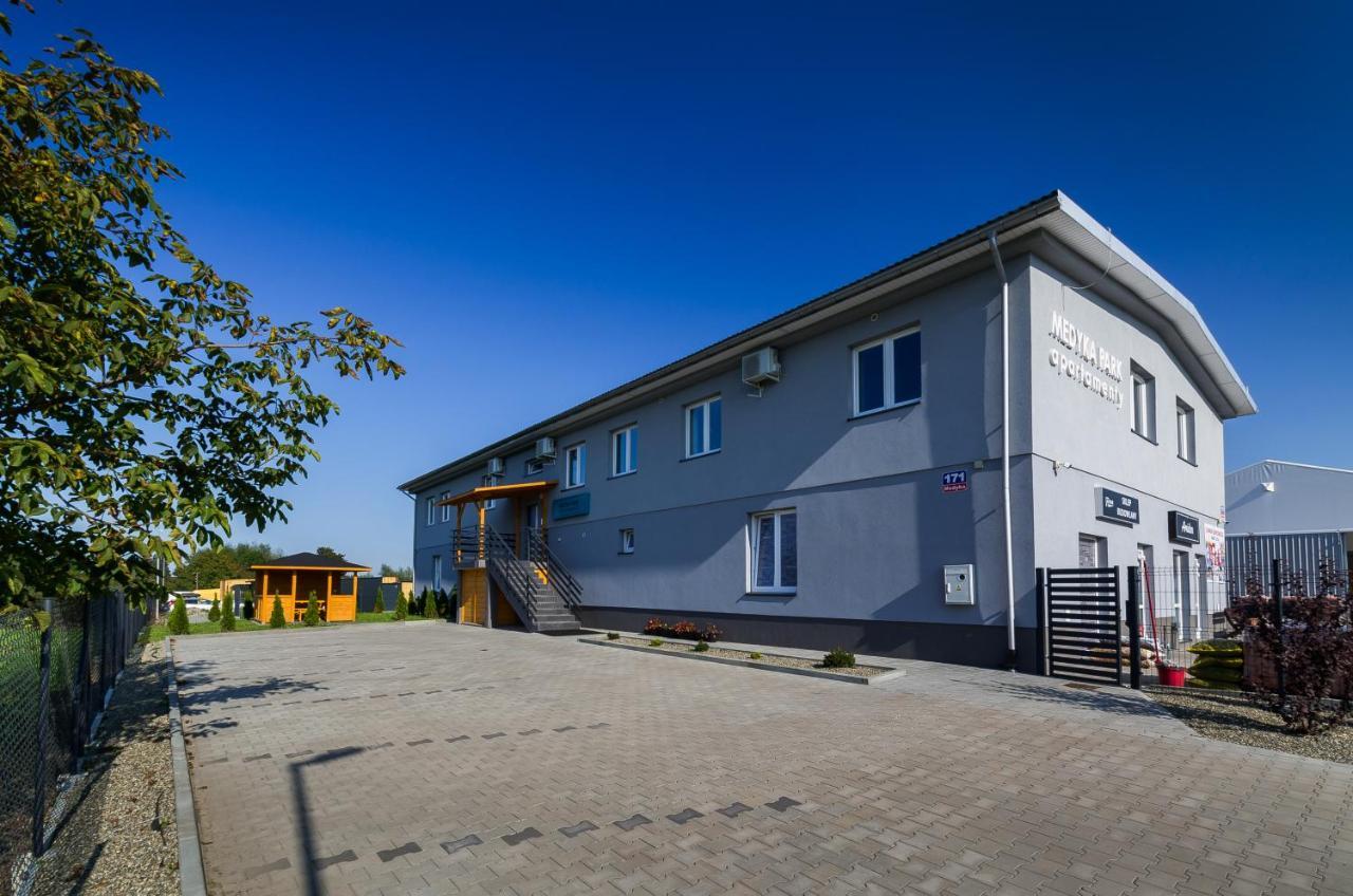 Apartamenty Medyka Park Экстерьер фото