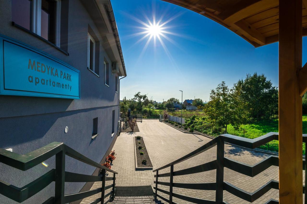 Apartamenty Medyka Park Экстерьер фото
