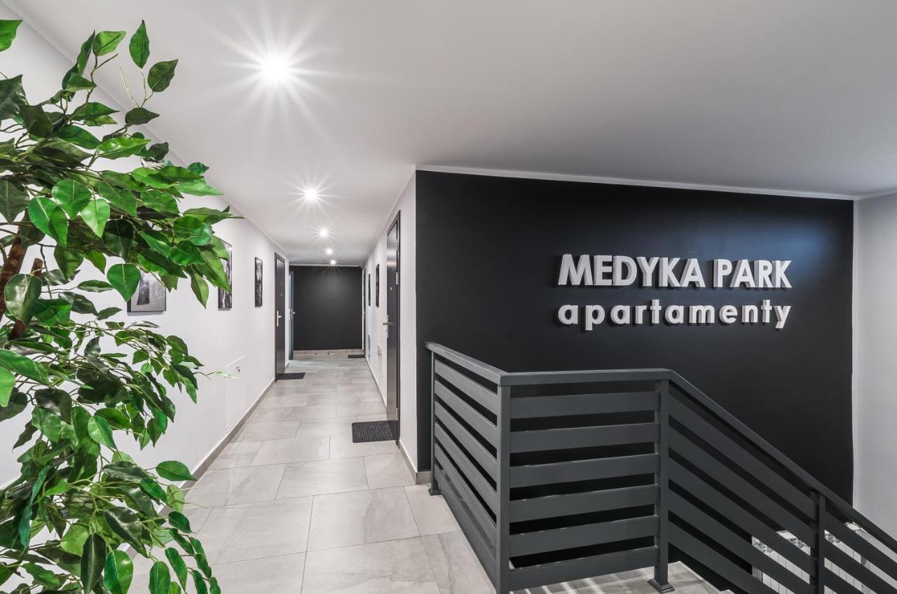 Apartamenty Medyka Park Экстерьер фото